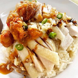 ข้าวมันไก่+น้ำจิ้มข้าวมัน