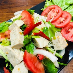 ยำหมูยอ