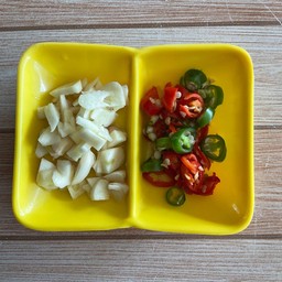 พริกกระเทียมซอย