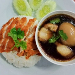 ชุดข้าวไก่ทอด+ไข่พะโล้