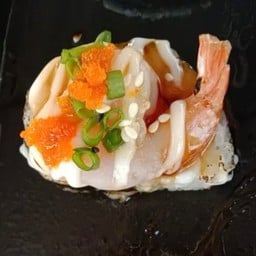 ปลื้มใจซูชิ แปดริ้ว สาขา1หน้า มินิบิ๊กซี สาขาหลัก