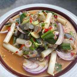 ยำกุ้งสด