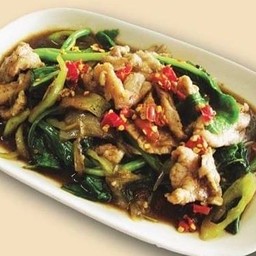 หมูหมักผัดขี้เมา (กับข้าว)