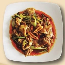 หมูหมักผัดพริกเผา (กับข้าว)