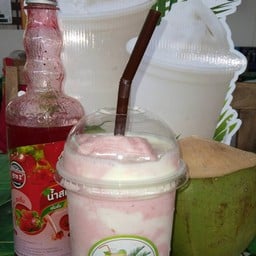 Jele coconut milk shake