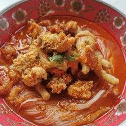 ข้าวซอย น้ำเงี้ยว Kaya (HALAL)