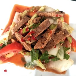 ยำหมูย่างเจ