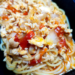 สปาเก็ตตี้ซอสมะเขือเทศ