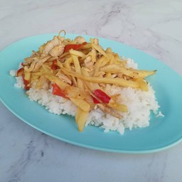 ข้าว+ผัดหน่อไม้หมูชิ้น