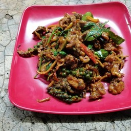 ผัดเผ็ดกบทอด(ชุดล่ะ1ตัว)