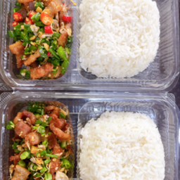 ข้าว 3 ชั้นคั่วพริกเกลือ