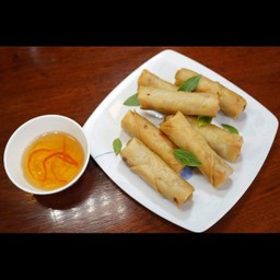 เปาะเปี๊ยะทอด (จ๋าหย่อ) ใหญ่
