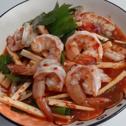 ยำกุ้งสุก