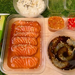SET 9 Authentic Fish Sauce Marinated Salmon + Korean Soy Sauce Marinated Shrimp