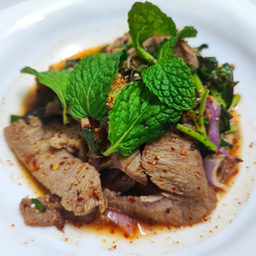 น้ำตกหมู