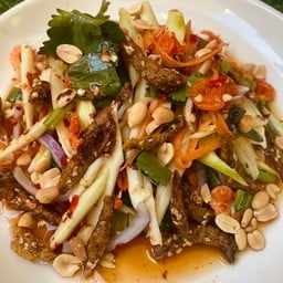 Spicy Mango Salad With Crispy Fish