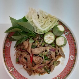 หมูน้ำตก