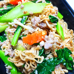 ผัดมาม่า