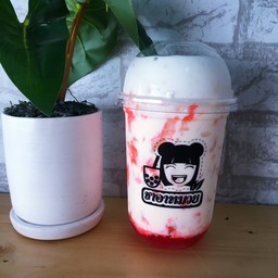 สตรอเบอรี่นมสด