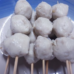 ลูกชิ้นเอ็นไก่