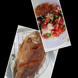 ร้าน ข้าวหน้าปลาแกะ