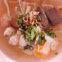 จั๊บญวนคนอุบล by.มาดามเกตุ