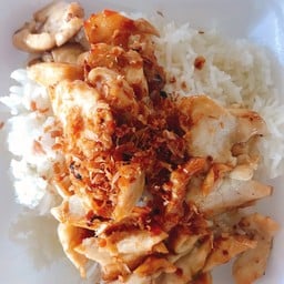 ไก่กระเทียมพริกไทย