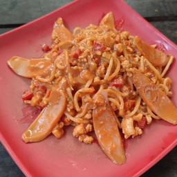 สปาเก็ตตี้ซอสมะเขือเทศ (Tomato sauce spaghetti)