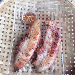 คอหมูย่างแบบบ้านๆ