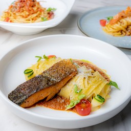 Fettucine with Grilled Salmon