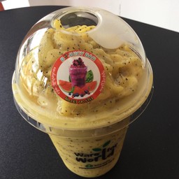 MANGO & PASSION FRUIT SMOOTHIE