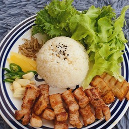 ข้าวหมูย่างเกาหลี