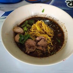 ก๋วยเตี๋ยวเรือแม่นงเยาว์ สาขาเฉลิมพระเกียรติร.9 เฉลิมพระเกียรติร.9