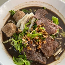 ก๋วยเตี๋ยวเรือเนื้อ