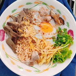 โจ๊กหมูไวไวทรงเครื่อง