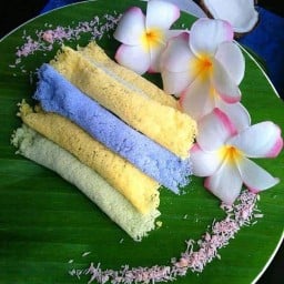 ขนมไทยบ้านลักษิกา