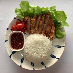 อรุณทอง ข้าวปลาแกะ