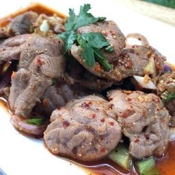 น้ำตกเนื้อน่องลาย