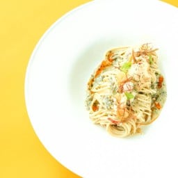 Spaghetti Aglio Olio and Seafood