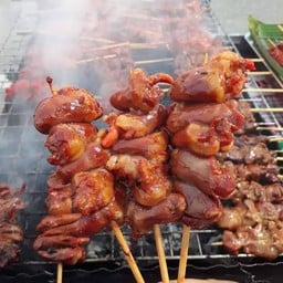 ร้านธาวินไก่ย่างแดง หนองจ๊อม