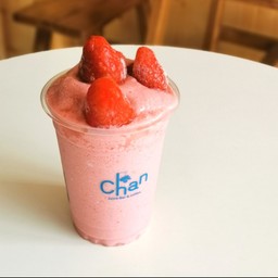 STRAWBERRY SMOOTHIE