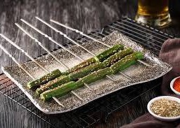 กระเจี๊ยบย่าง 1 ไม้ 烤黄秋葵