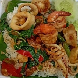 ข้าวกระเพราทะเล