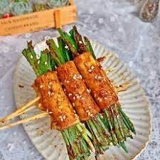 ฟองเต้าหู้พันกุยช่ายย่าง 1ไม้ 韭菜豆腐皮