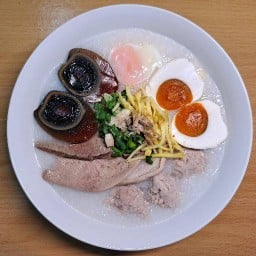 โจ๊กหมูปูเป้ ซอยธรากร