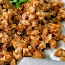 ไก่สับกระเทียม (กับข้าว)