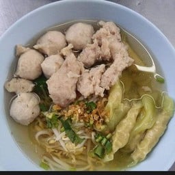 บะหมี่เกี๊ยว