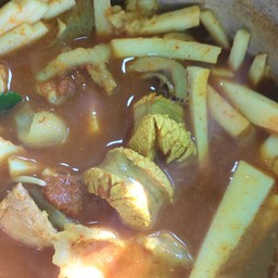 แกงเหลืองไข่ปลาอินทรีย์ยอดมะพร้าว