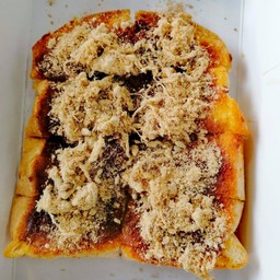 ปังปิ้งพริกเผาหมูหยอง