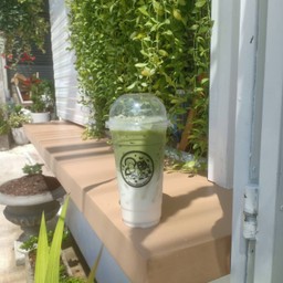 ชาเขียวพร้าวหอม